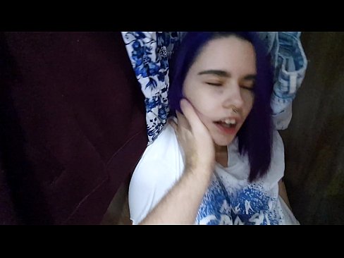 ❤️ Fant min søster i skapet og hjalp henne med å komme Analporno hos oss no.basseyn-vsem.ru ️❤
